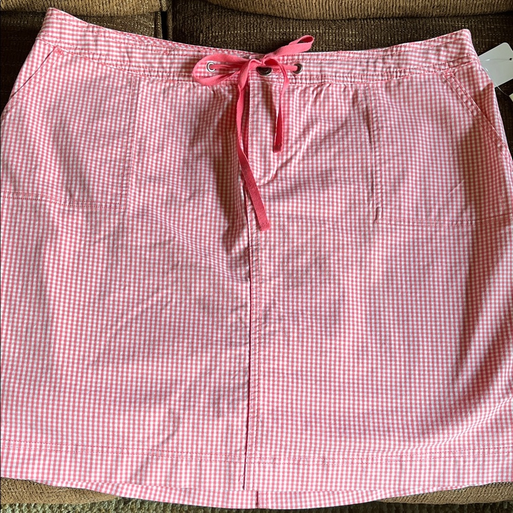 Cute CJ Banks pink gingham skort.